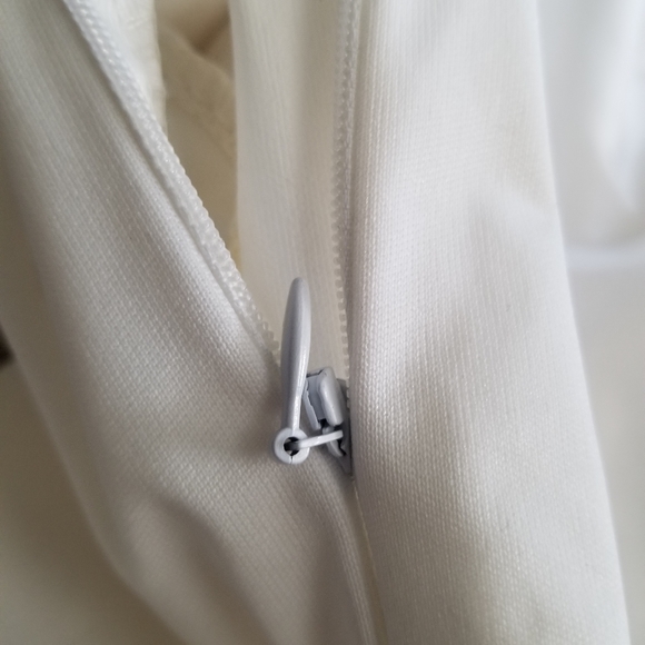 Crib sheet and mattress encasement - Picture 6 of 6